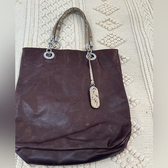 Cynthia Rowley brown leather bag with snake skin straps - Picture 2 of 4